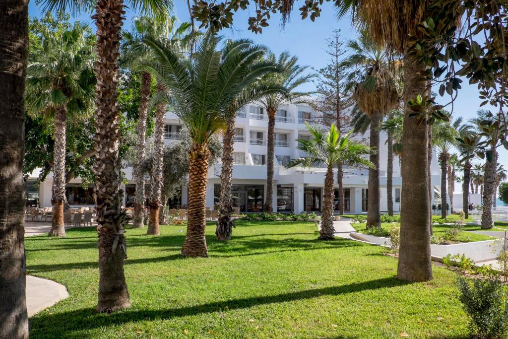 Zahrada ubytování Hotel Bel Azur Thalasso & Bungalows