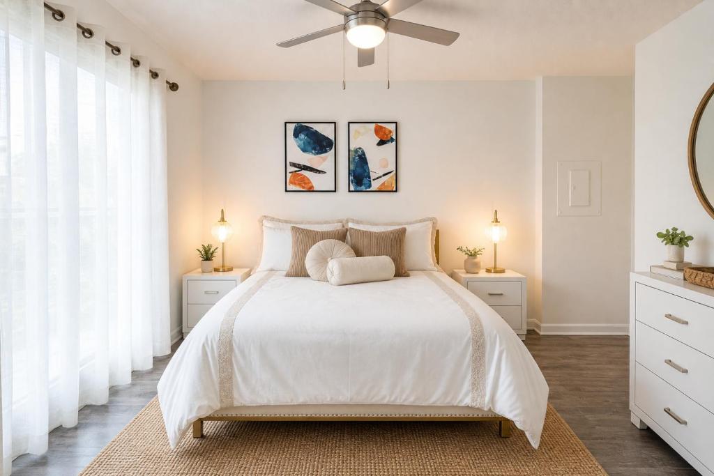 Discover Luxury Condo Steps Away from Celebration Pointe and I-75!