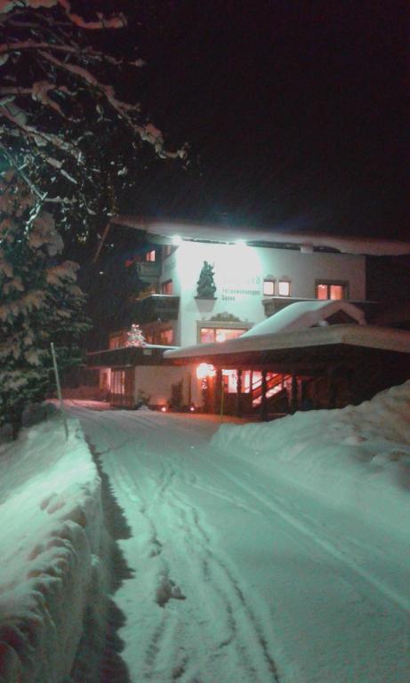 Gästehaus Bergland v zimě