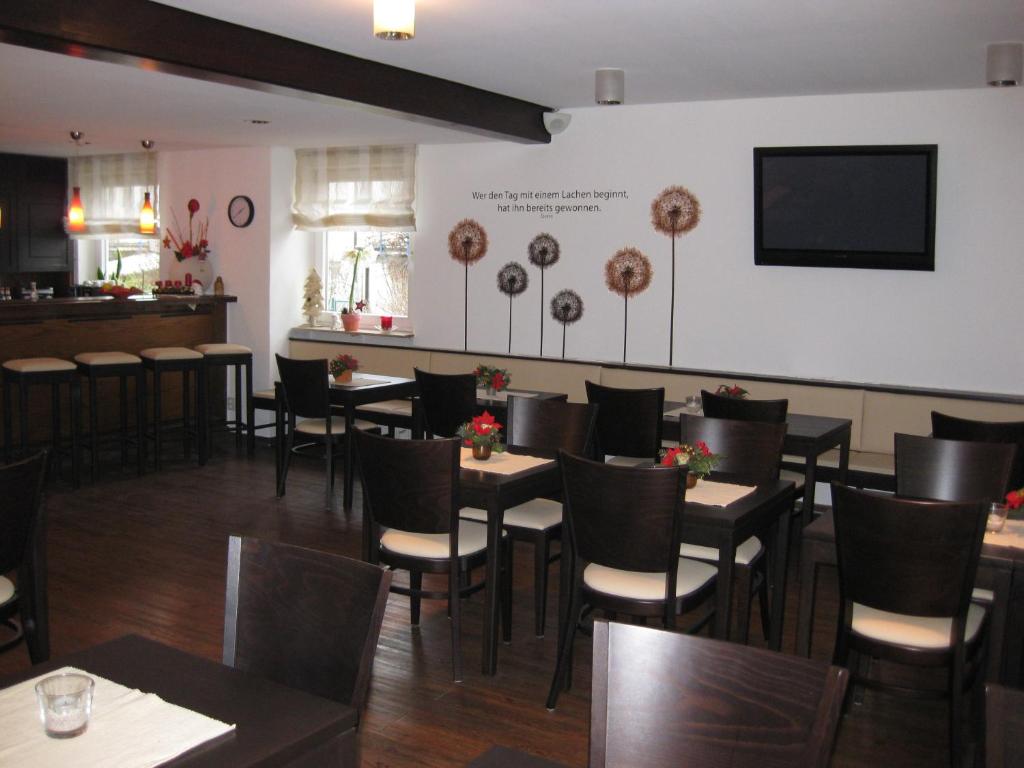 Lounge nebo bar v ubytování Gartenstadt Hotel