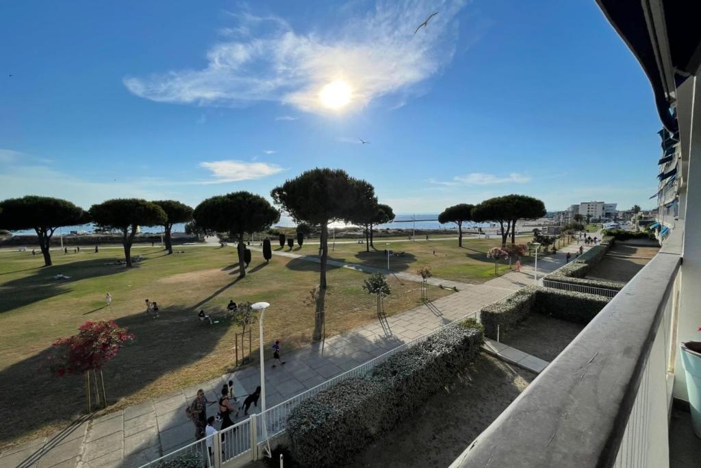 Le Mistral Vue mer & terrasse au cœur du Grau du Roi