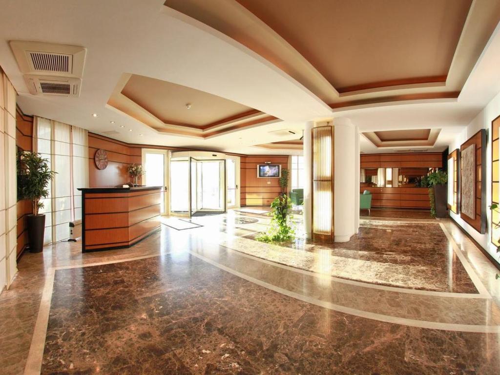 Vstupní hala nebo recepce v ubytování Monte Carlo Palace Suites