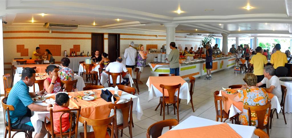  Sunshine Praia Hotel