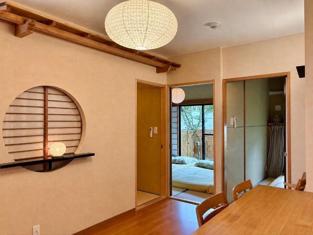 青葉邸-RAN-1 Min Walk to Glico and Dotonbori 80sqm Top Floor Japanese Residence