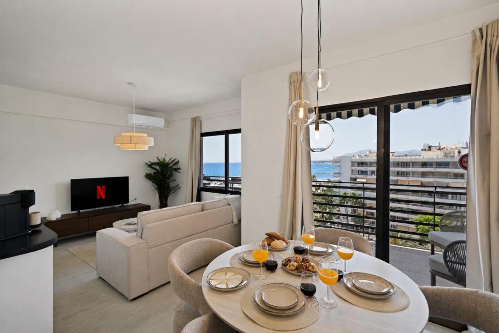 Mediterraneo Beachfront Suite 3 - Marbella Center
