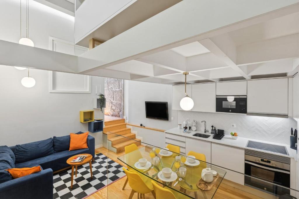 Recanto do Porto with Private Patio and AC