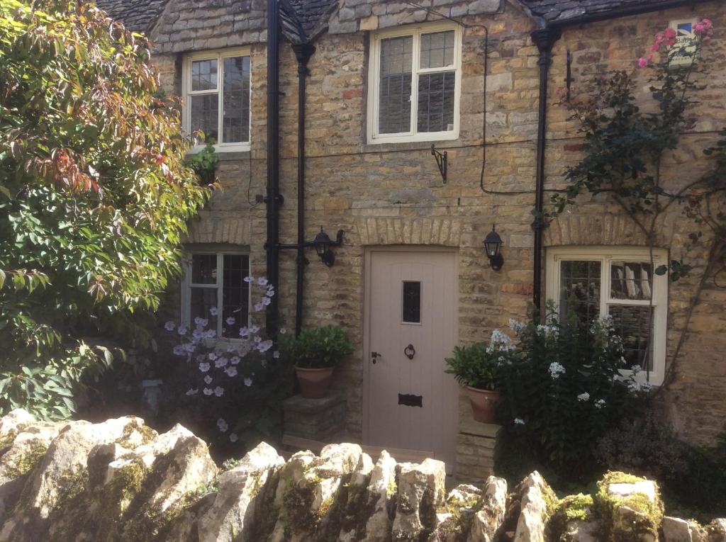 Gallery image of Bourton Croft Cottage in Bourton on the Water