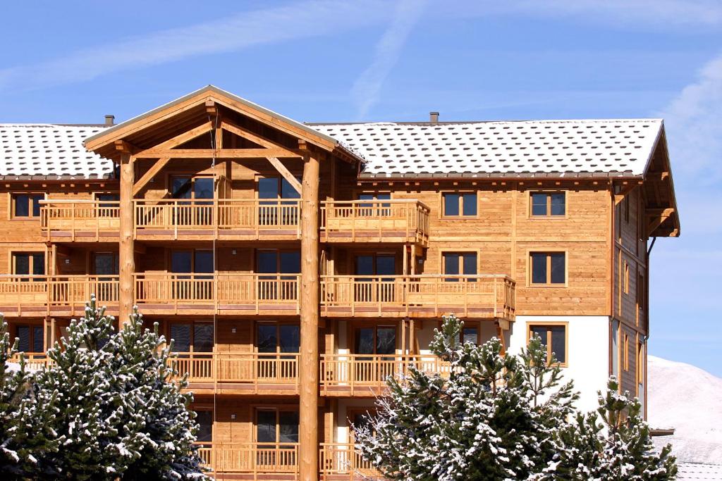 Budova, kde se apartmán nachází