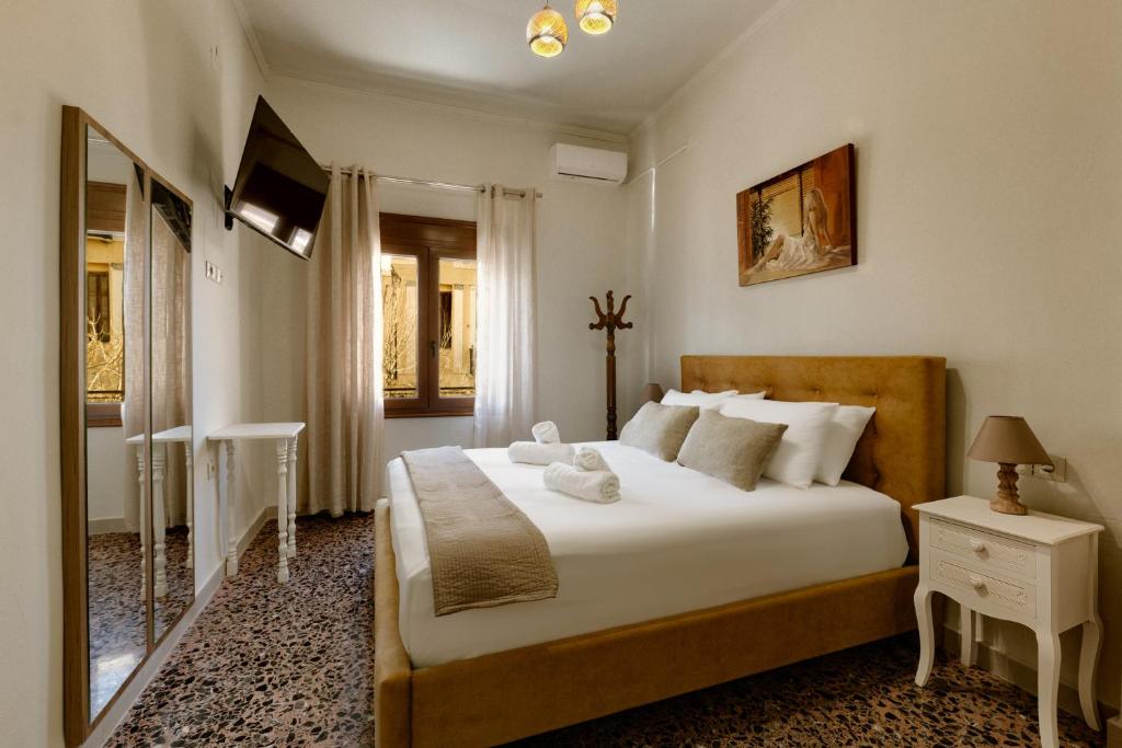 Archoleon Cozy Harbour Apartment