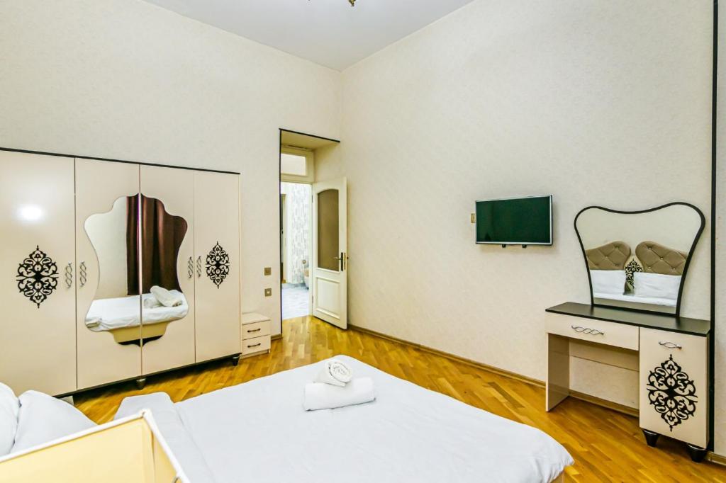 فضای داخلی Apartment TROİ در باکو - تصویر ۳