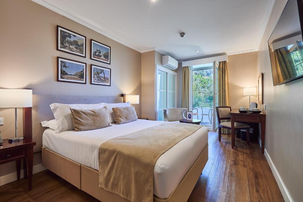Rock Hotel - 