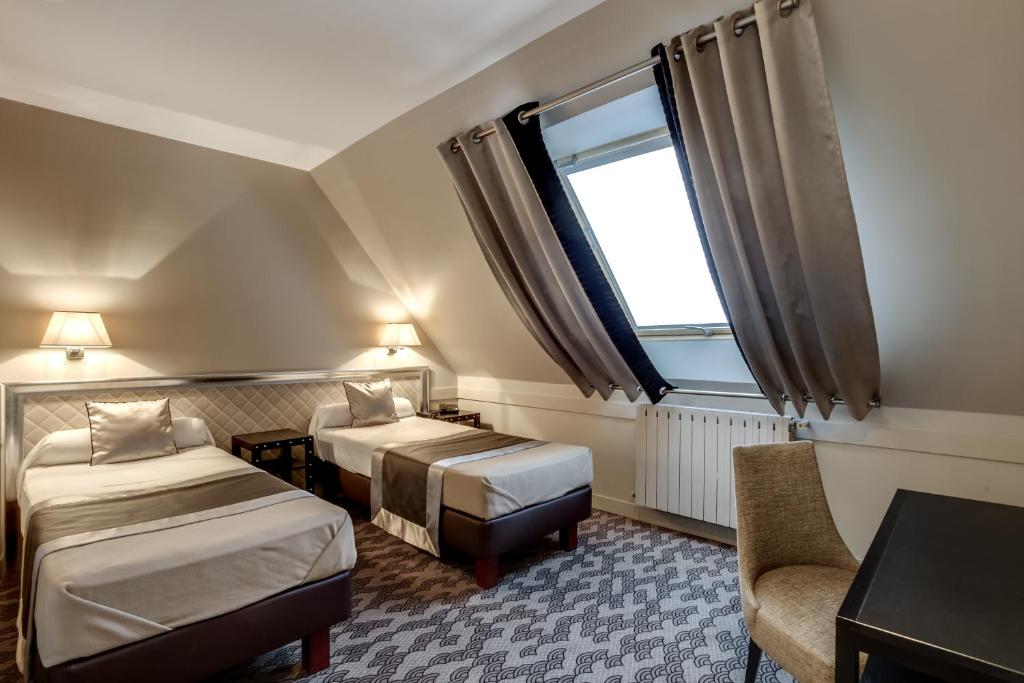 Hotel d'Amiens - Resim 19