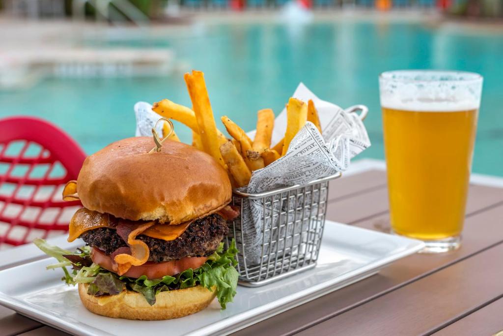 Holiday Inn Orlando – Disney Springs® Area by IHG photo