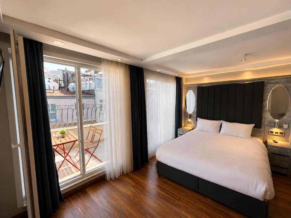 KAYA HOTEL BEYOGLu در استانبول