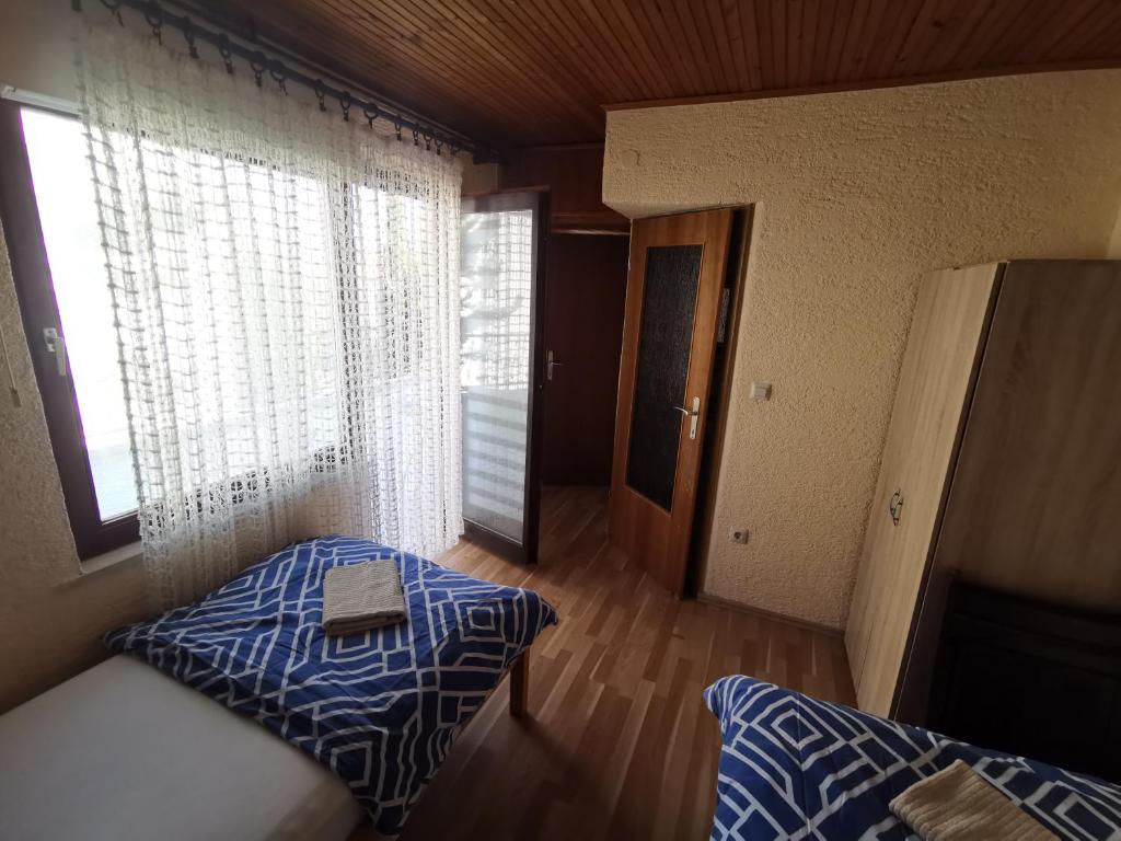 Guest House Dijana - 双床间 - 带露台