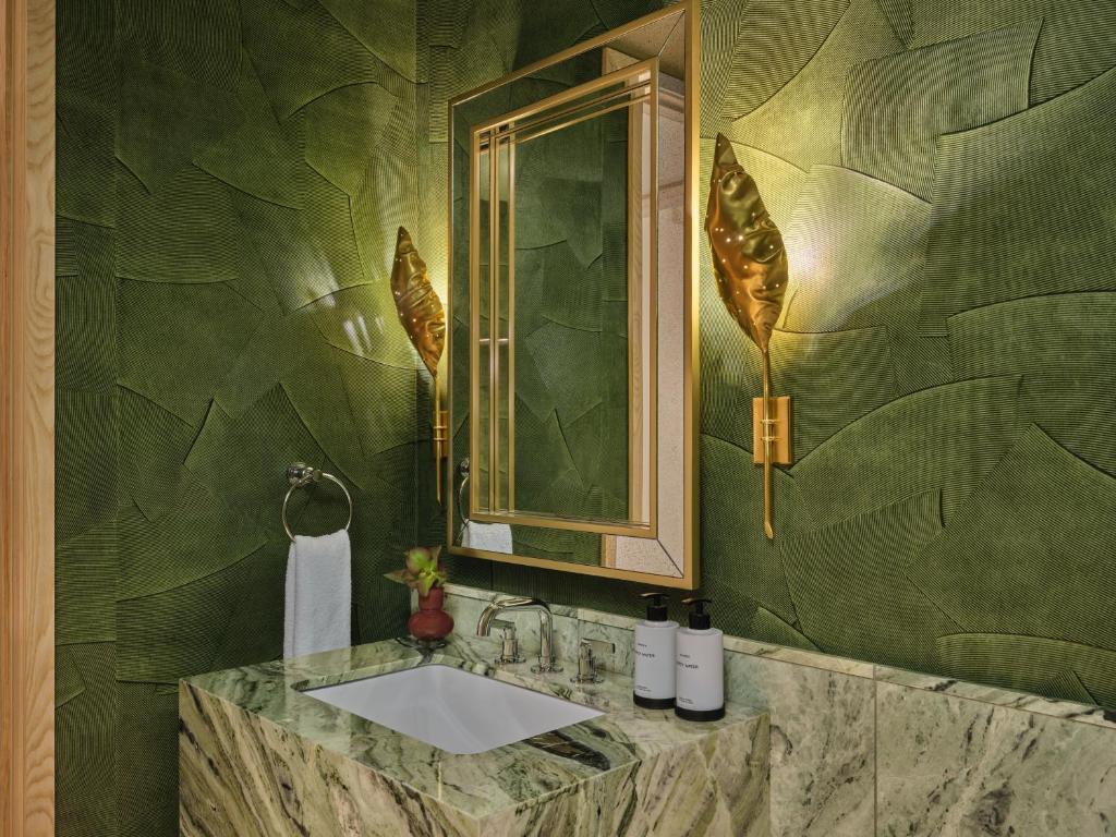 Four Seasons Hotel Silicon Valley at East Palo Alto - 