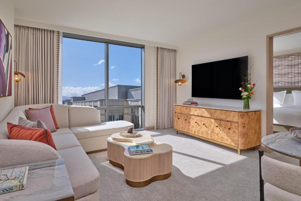 Four Seasons Hotel Silicon Valley at East Palo Alto - 