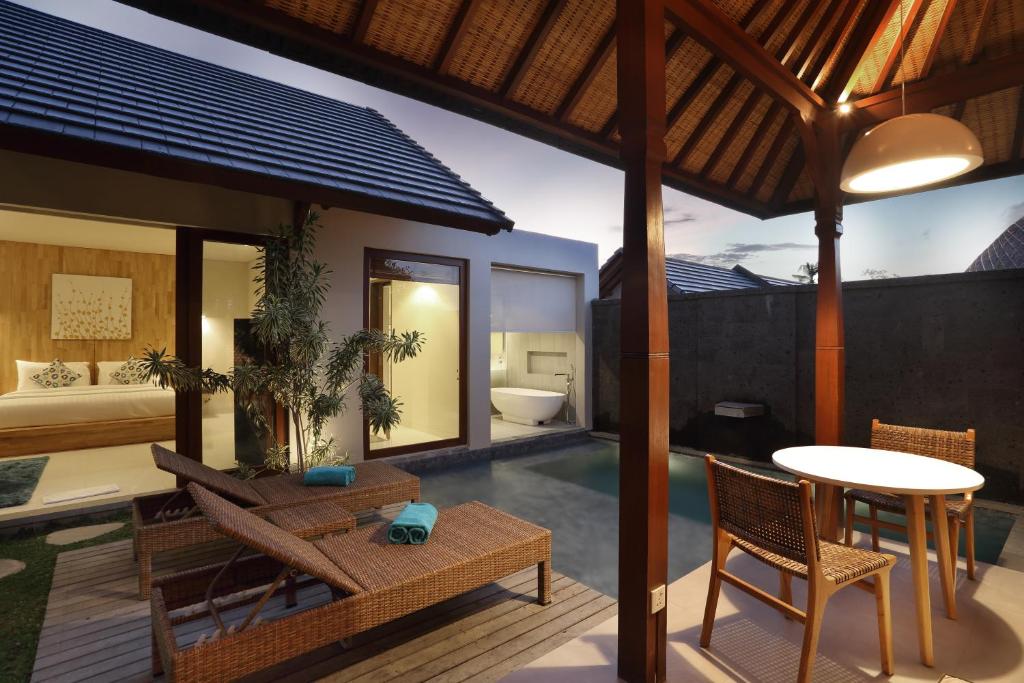 Theanna Villa and Spa Canggu - 10