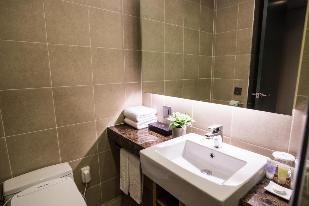Koupelna v ubytování IBC Hotel Dongdaemun