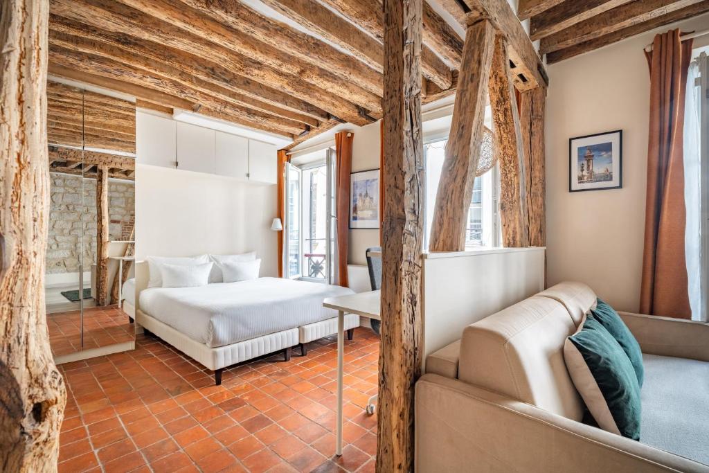Elegant Design Studio & Montorgueil & Air Conditioning