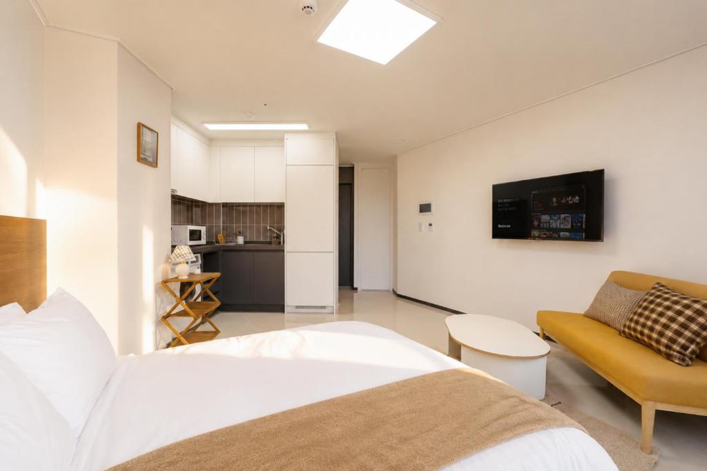 Urbanstay Busan Cityhall - 