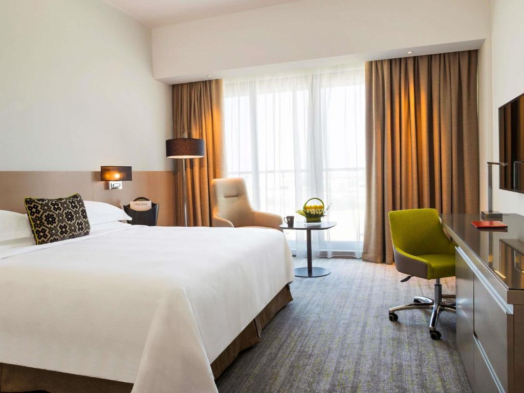 تصویر اتاق‌های Novotel Muscat Airport - تصویر ۲