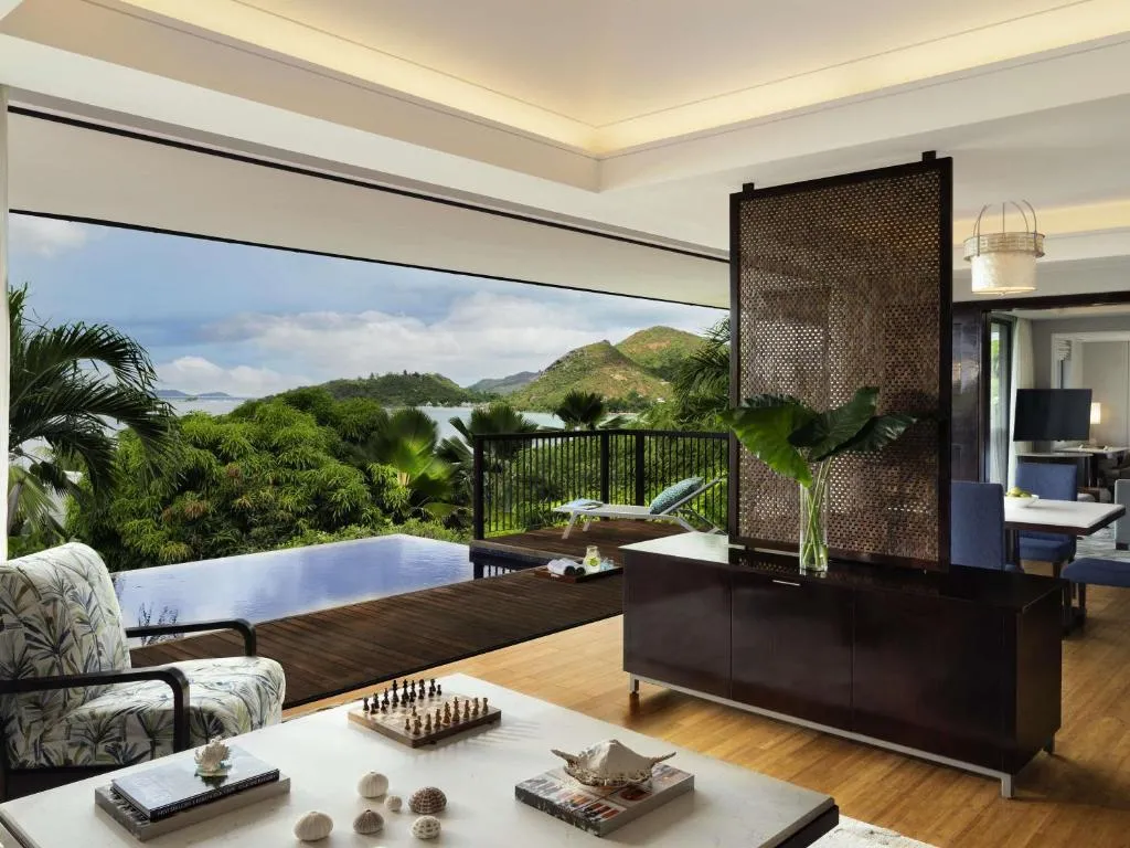 Grand Ocean View Pool Villa