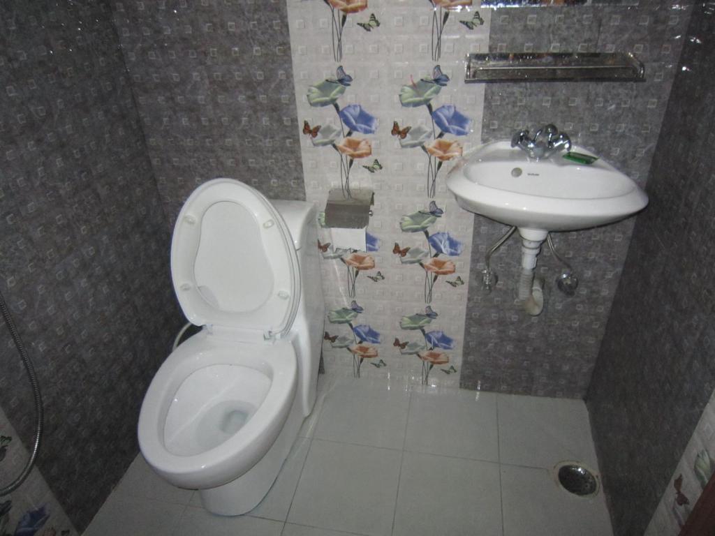 Bagno di Hotel Sunflower