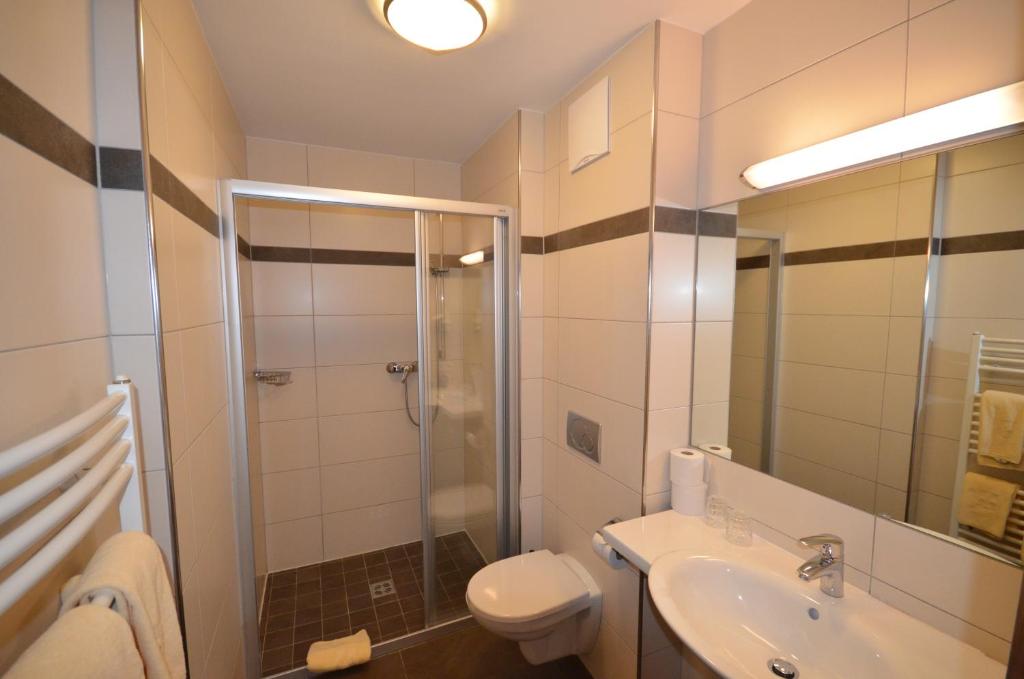 Vannituba majutusasutuses Hotel Traube