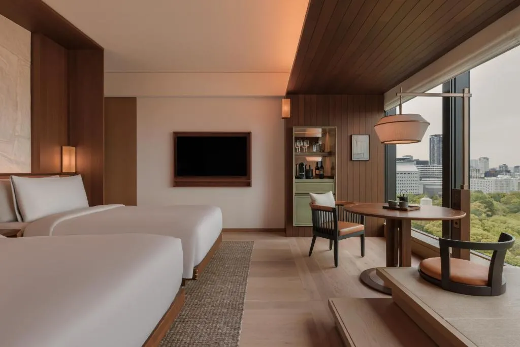 Deluxe Room Double - City view
