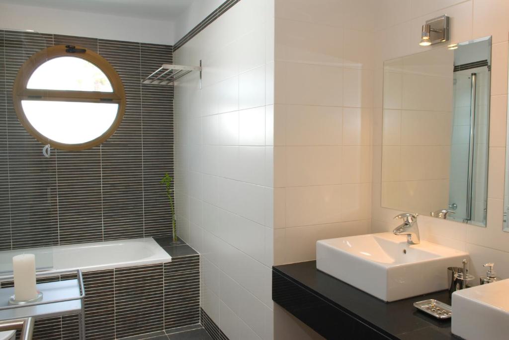 Kúpeľňa v ubytovaní Villas Las Maretas