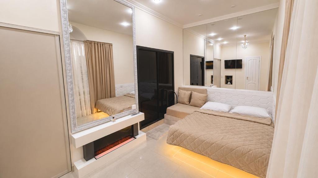 Apartamenty na Derybasovskoi photo 2