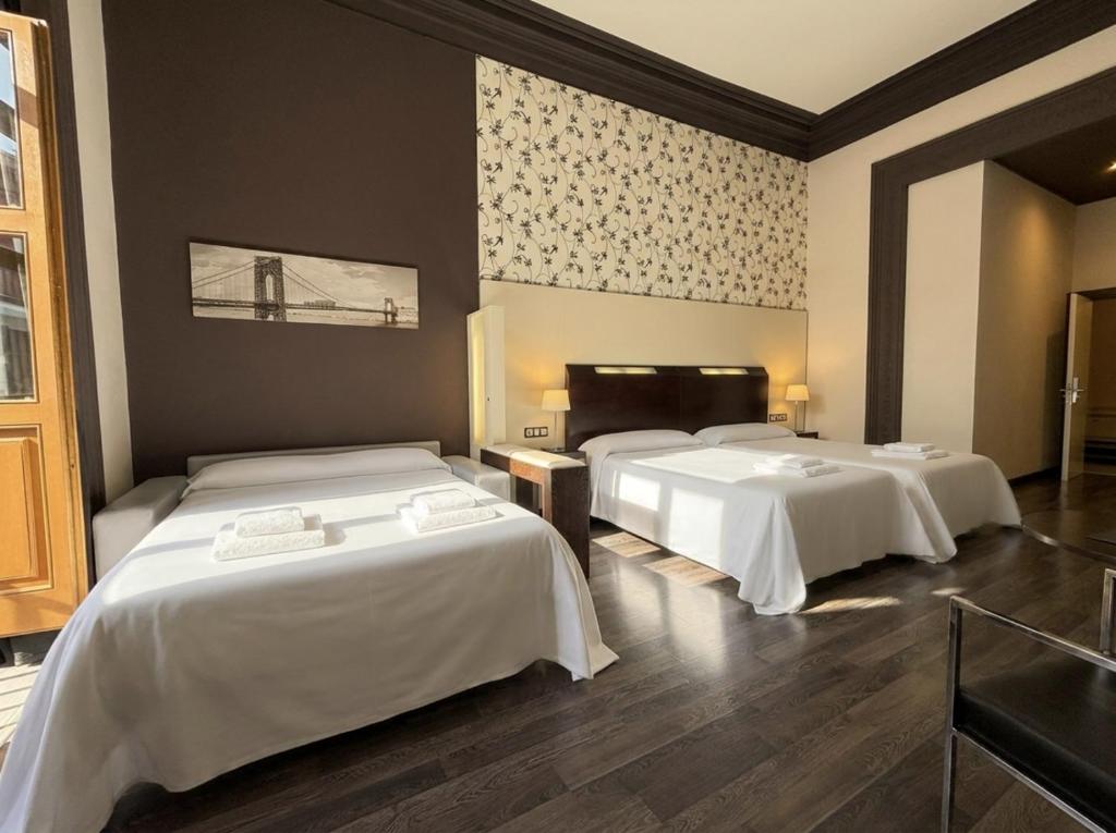 Alhambra Suites - Suite Con Balcone (3 Adulti)