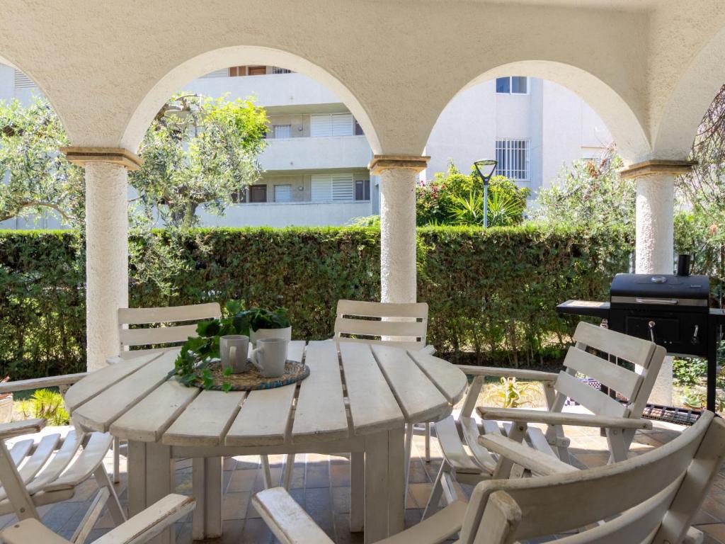 Holiday Home Cervantes by Interhome