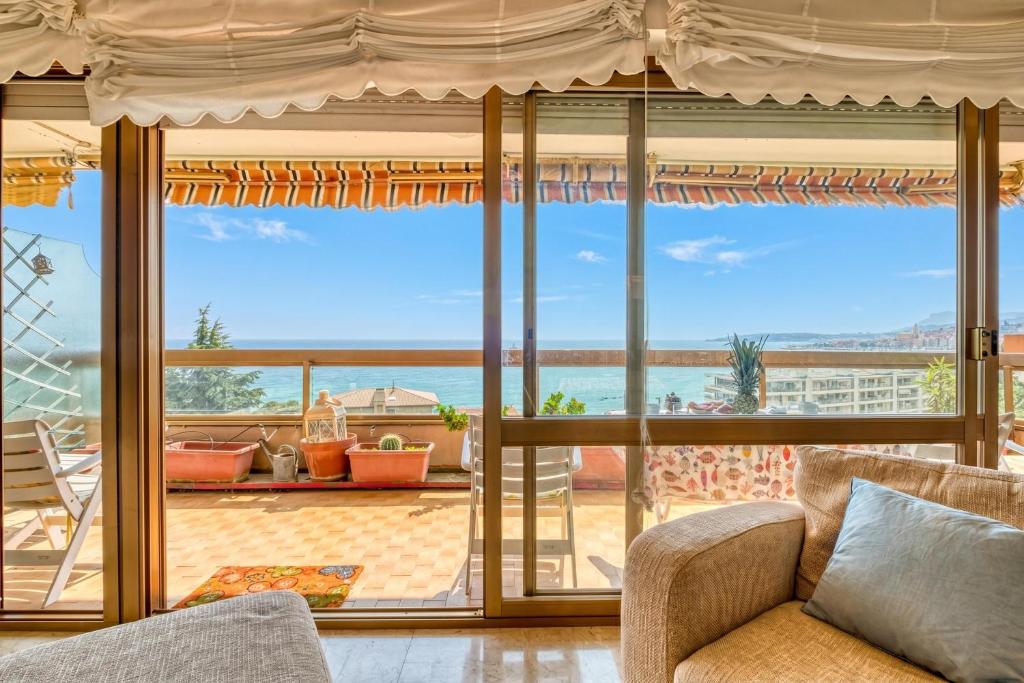 La Cuse Baciccia Sea View Terrace - Happy Rentals