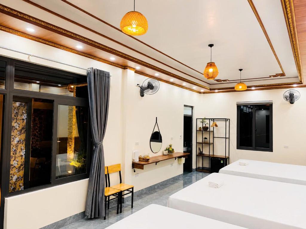 Ninh Binh Royal Homestay - Bungalow Mit Drei Schlafzimmern