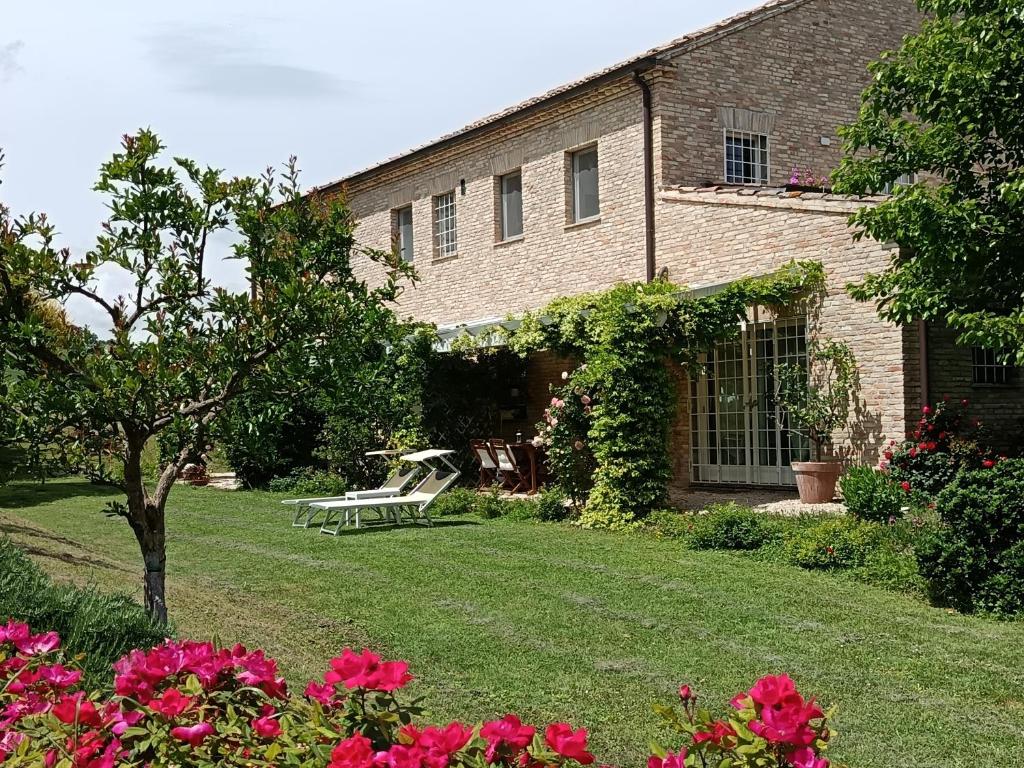 Il Giardino nella Valle photo