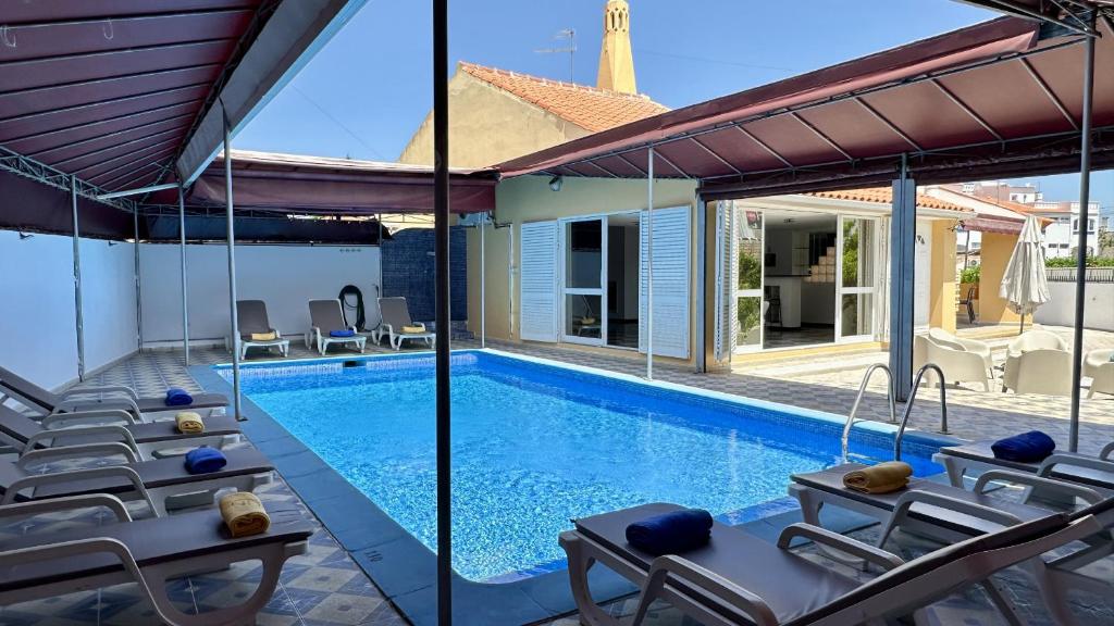Amarela - Private Pool - 12 Pax - Albufeira