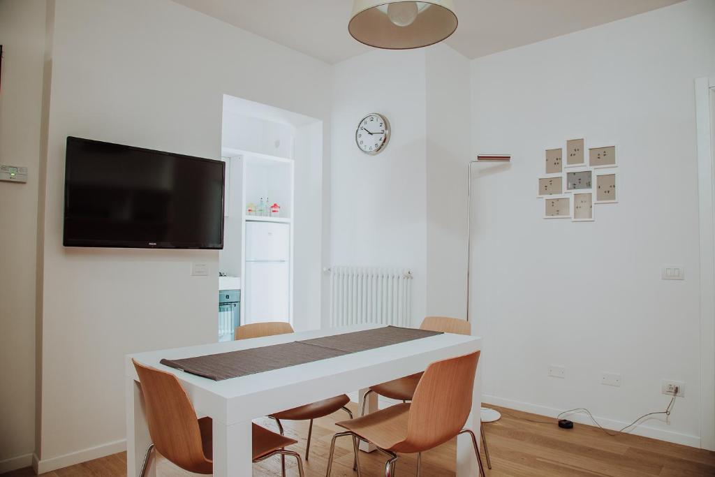 TV a/nebo společenská místnost v ubytování New Suite Lecce