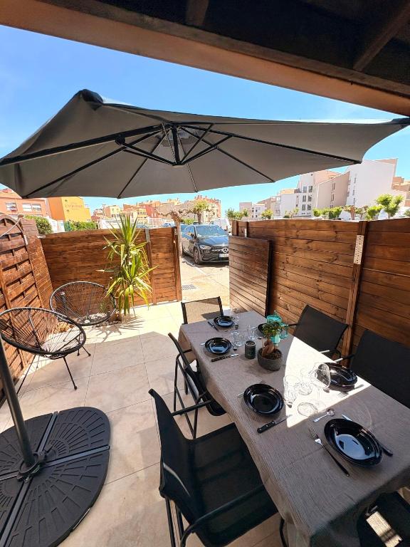 Appartement à 1 min de la plage, parking inclus