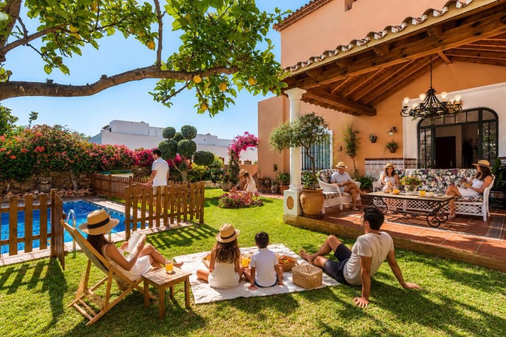 Utopia Marbella Pool Garden BBQ Views 4B