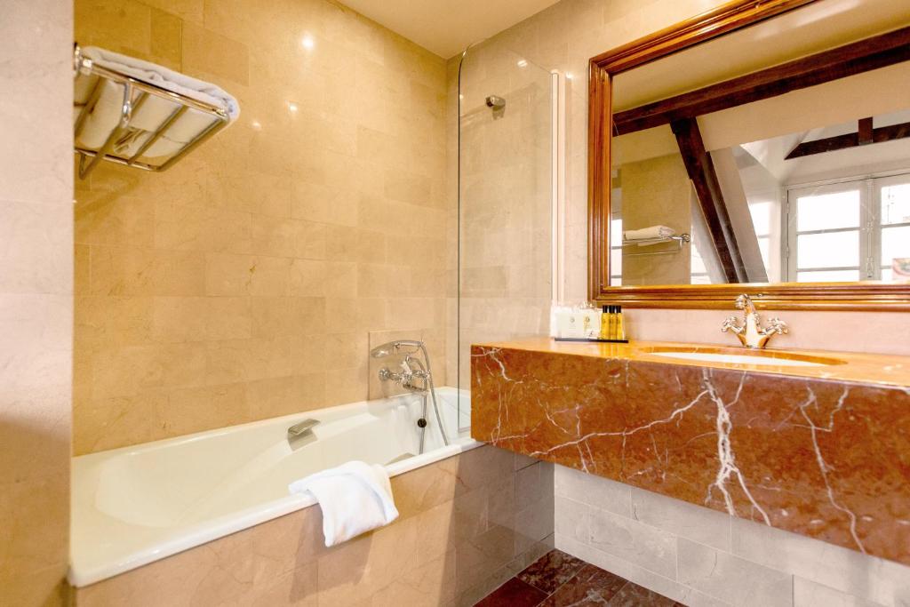 Hotel Left Bank Saint Germain - Resim 42