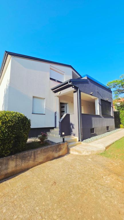 Apartman Sara I