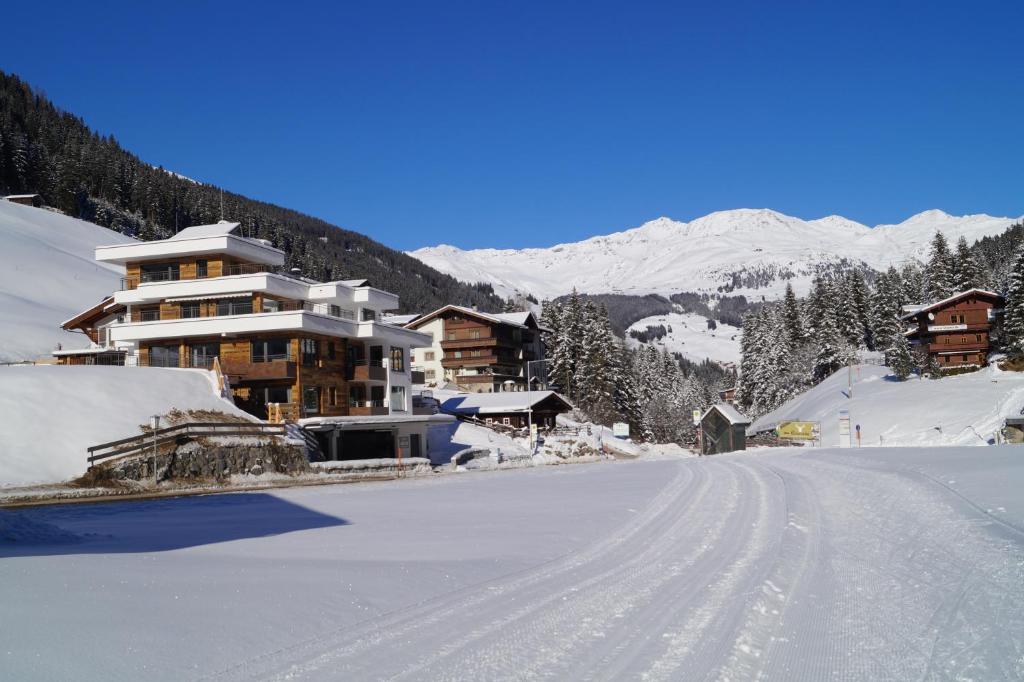 Alps Tux during the winter