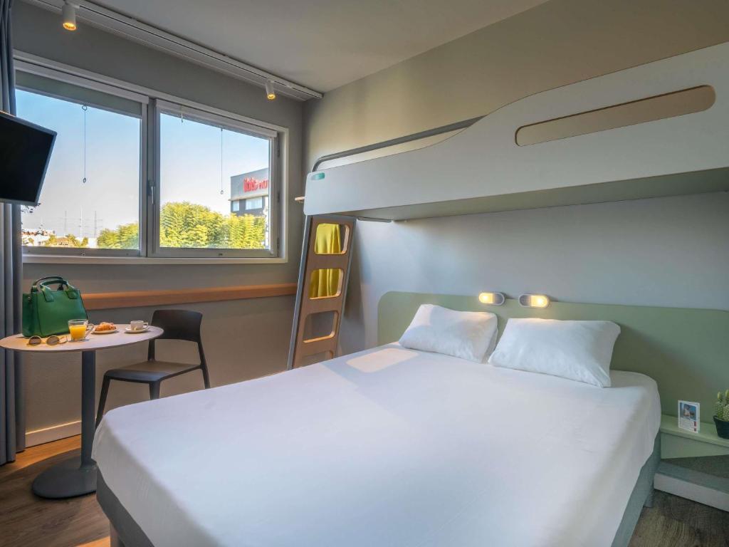 Ibis Budget Barcelona Viladecans - Quarto Duplo Superior Com Beliche