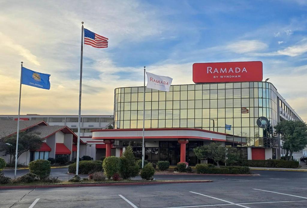 Ramada by Wyndham Tulsa Broken Arrow