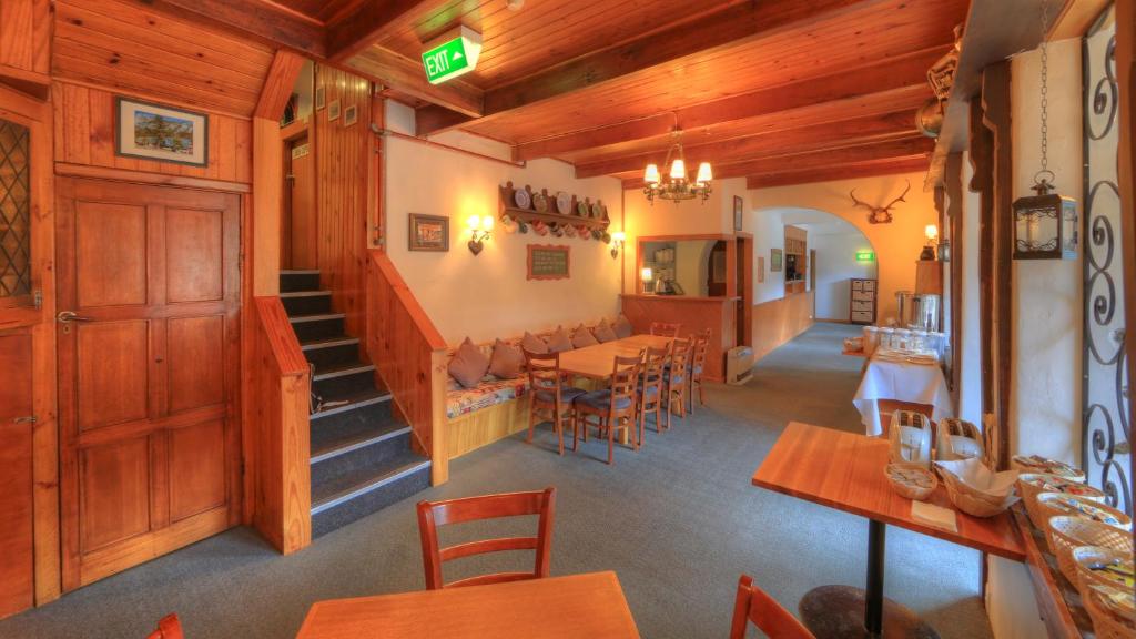 Ресторан / где поесть в Candlelight Lodge