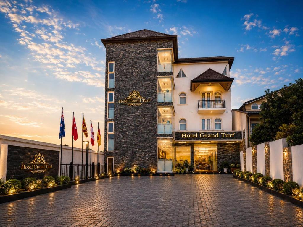 a rendering of the hotel grand punjab at Hotel Grand Turf in Nuwara Eliya