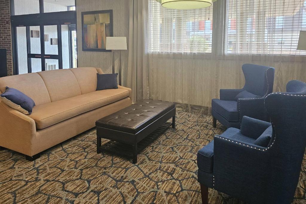 Comfort Inn Plymouth-Minneapolis photo