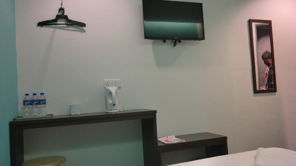 TV a/nebo společenská místnost v ubytování Clover Hotel Ipoh